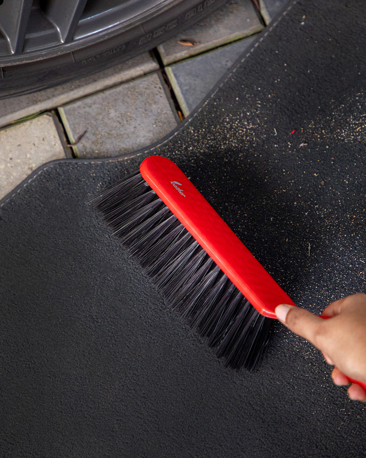 Banister Brush