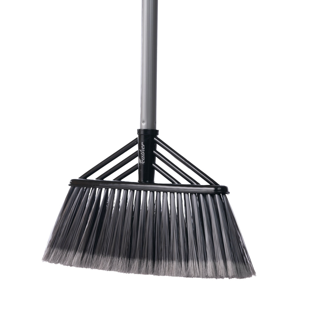 Medium Indoor Broom with Handle